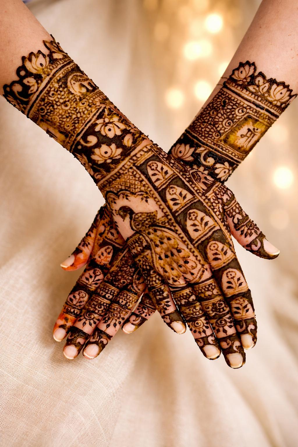 Beautiful bridal henna art